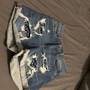 Judy blue shorts